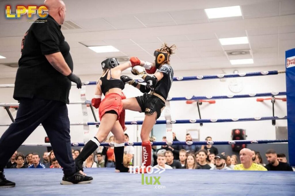 Maëlle Sainthuille de Post (Attert), boxeuse du Club Han Geki d'Arlon, va combattre en boxe Thaï à Diekirch le samedi 22 octobre 2022.