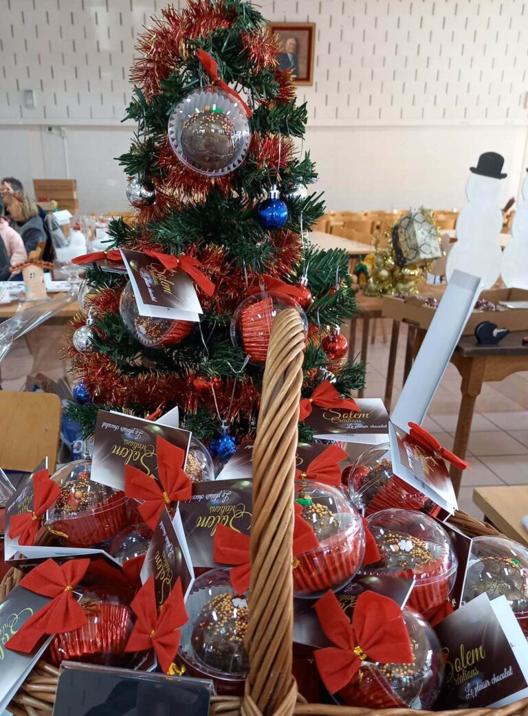 Auvelais » Marché artisanal de Noël