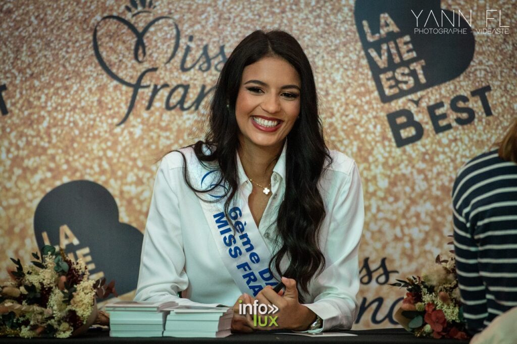 Miss France 2023 Découvrez la en photos au Centre Commercial B’Est à Farébersviller