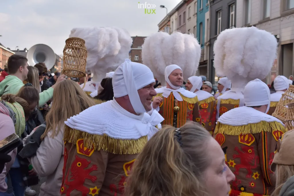 Le grand carnaval de Nivelles 2023 revient sous sa forme traditionnelle! Mais avant le grand weekend de festivités, il y a les soumonces ! Consultez le programme complet ici!