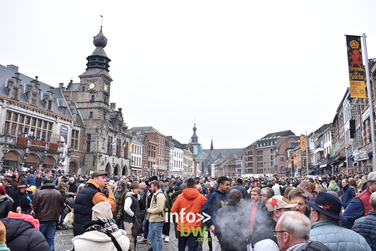 Binche vient de renouer avec son carnaval traditionnel !  Trois jours de liesse avec un public venu en masse !  Apothéose en ce mardi gras!  Retrouvez toutes les photos!