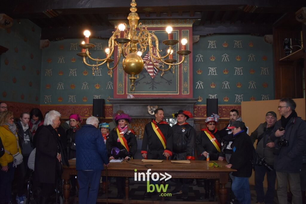 Binche vient de renouer avec son carnaval traditionnel !  Trois jours de liesse avec un public venu en masse !  Apothéose en ce mardi gras!  Retrouvez toutes les photos!