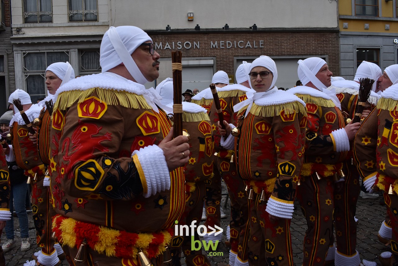 Binche vient de renouer avec son carnaval traditionnel !  Trois jours de liesse avec un public venu en masse !  Apothéose en ce mardi gras!  Retrouvez toutes les photos!