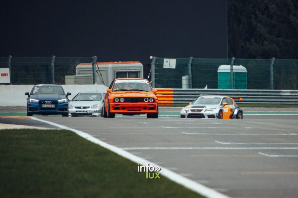 Spa-Francorchamps > les brûleurs de gommes > Photos