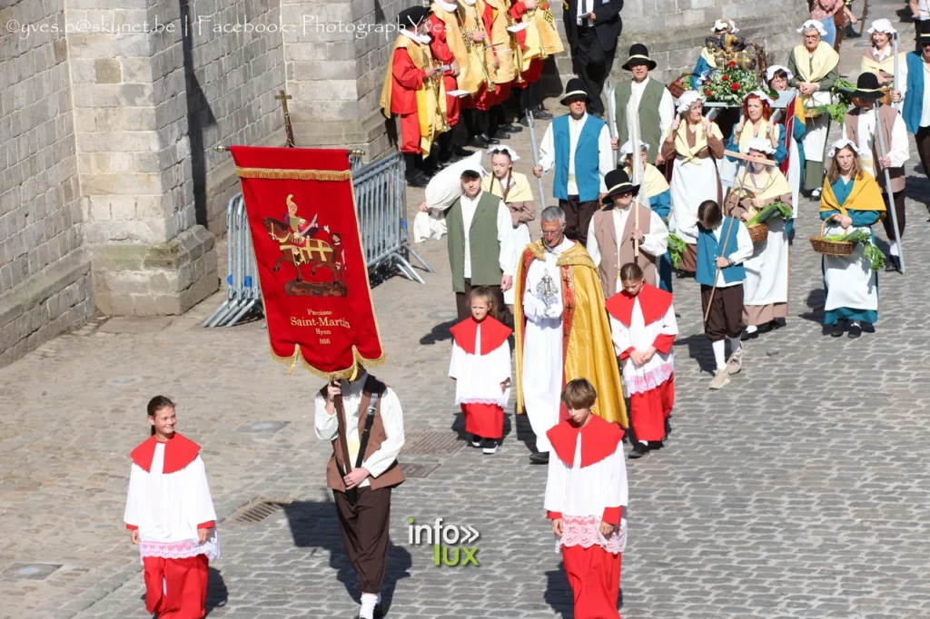 Ceremonie en la collegiale Sainte-Waudru (photo 2, archives 2023)