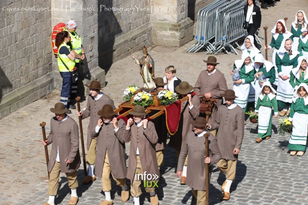 Soiree dansante du Doudou de Mons (photo 4, archives 2023)