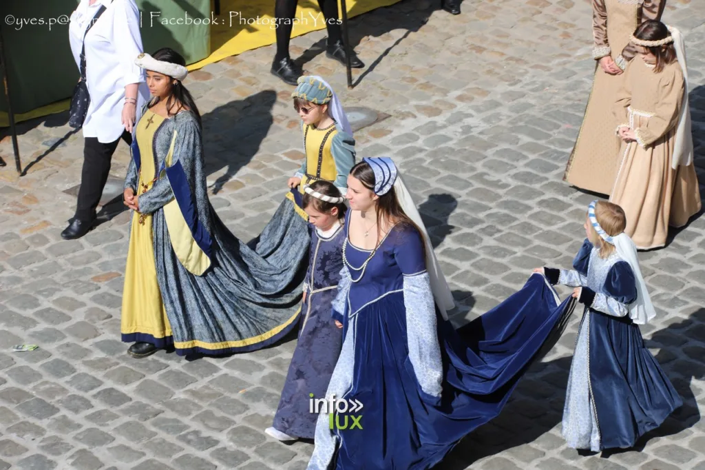 Mons > Doudou > Procession > Photos