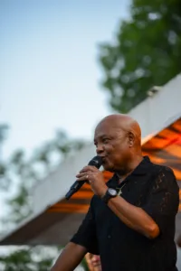Mario, chanteur emblématique du groupe Image.