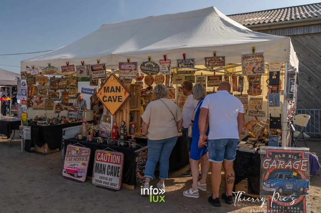 Liège > Classic Cars and Bikes > Photos