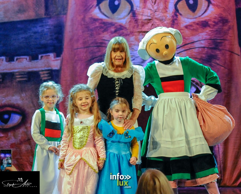 NANCY > CHANTAL GOYA > SPECTACLE