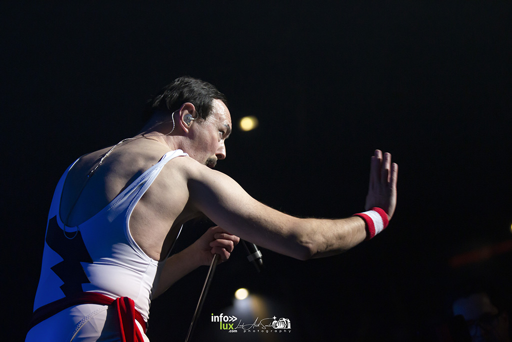 PARIS > CONCERT > ONE NIGHT OF QUEEN