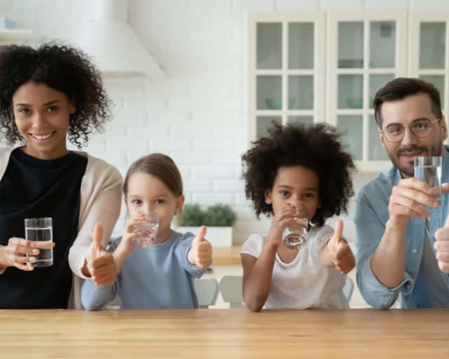 L'eau, source de vie par excellence, est un élément essentiel à notre santé et à notre bien-être, c'est même le meilleur allié!