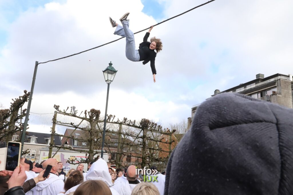 Marche-en-famenne > Carnaval > Grosse Biesse > Photos