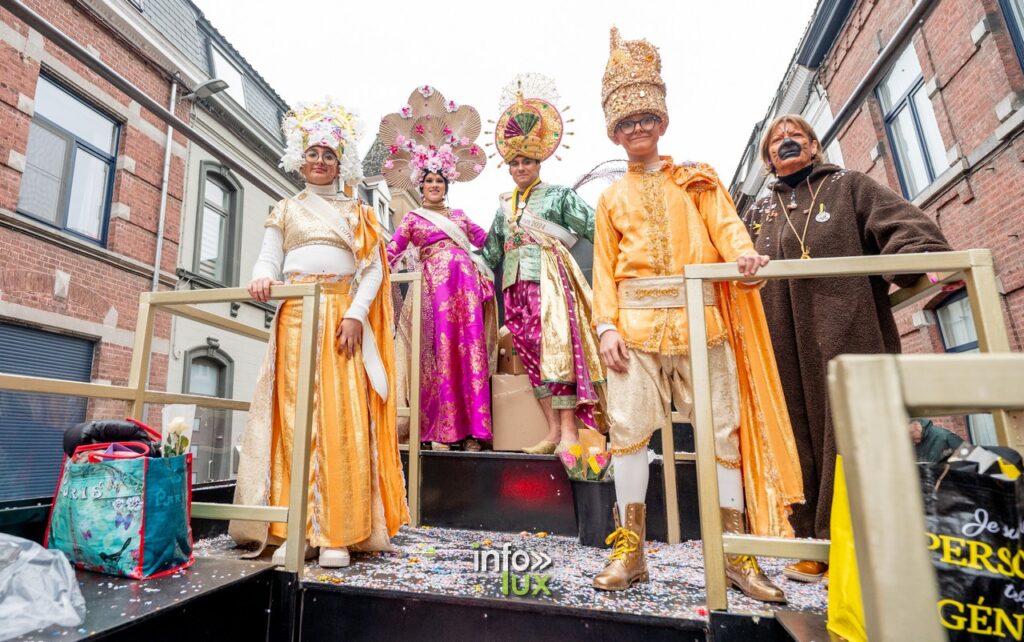 Andenne > Carnaval > les Ours en photos
