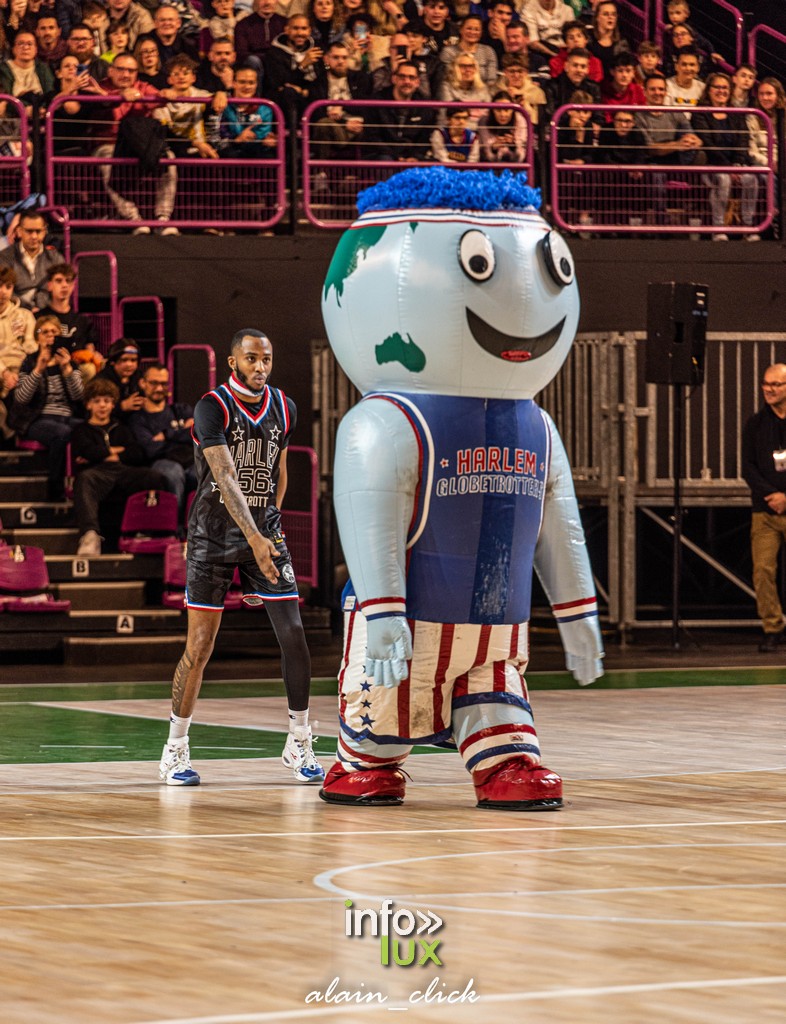 Paris > Harlem Globetrotters > Photos