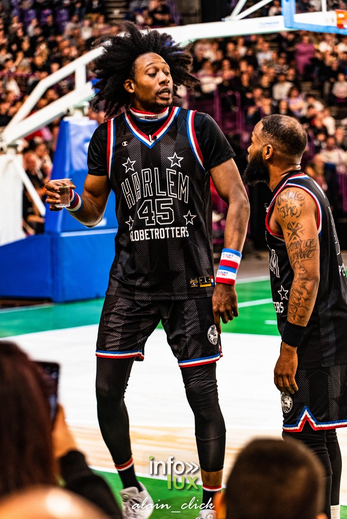 Paris > Harlem Globetrotters > Photos