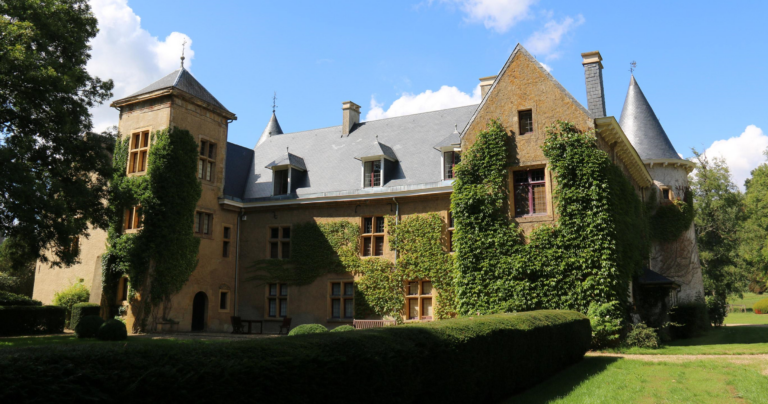 Le Château Gerlache à Gomery, près de Virton, en province de Luxembourg