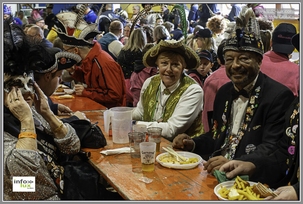 Meix-devant-Virton > Carnaval > Photos