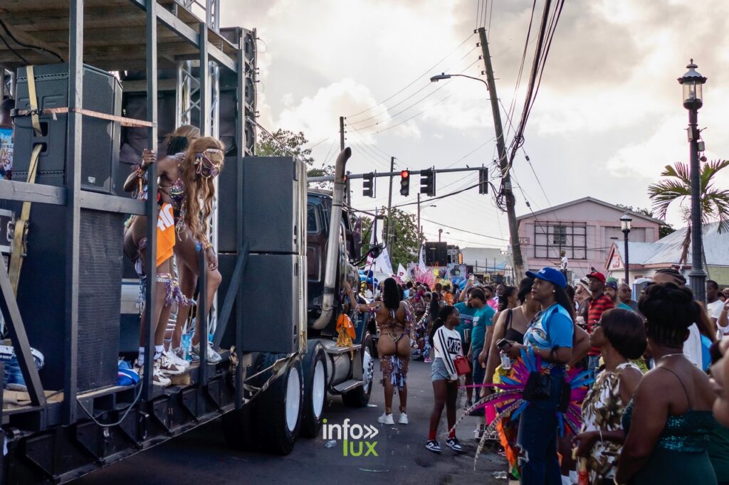 Île Sainte-Kitts > Carnaval > Sugar Mas