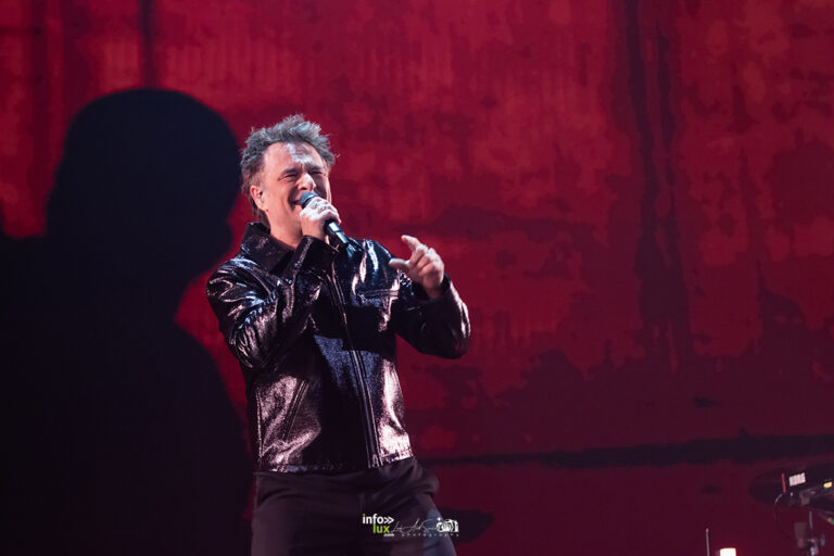 Jérôme Saint-Martin (LookAndSmile) : photographe de concerts pour info-lux