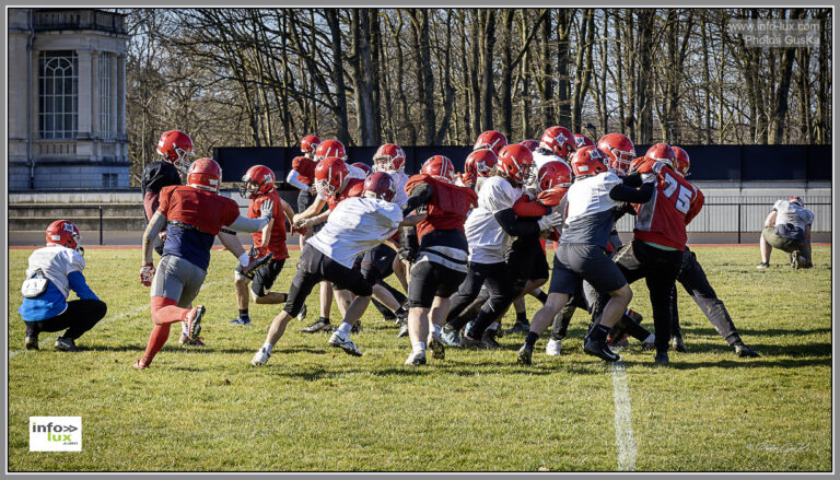 Spa > Centre sportif Warfaaz > Entrainement Monarchs de Liège >