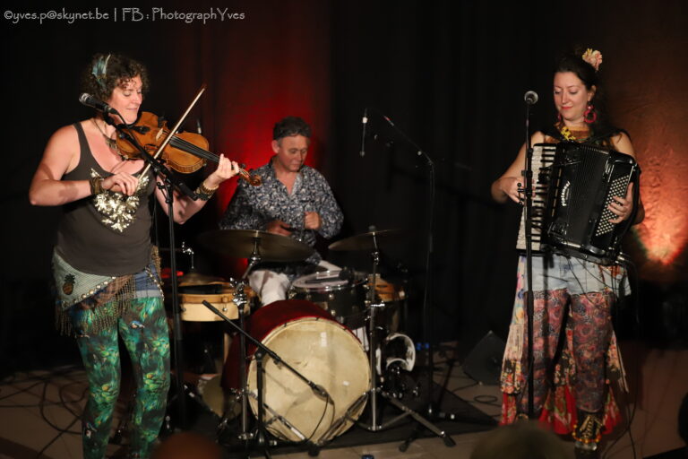 Tellin > Concert > La Valise > Photos