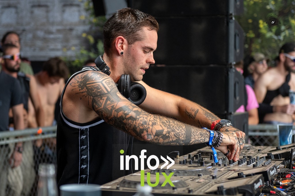 ESKAPE FESTIVAL JOUR 2 - JKLL