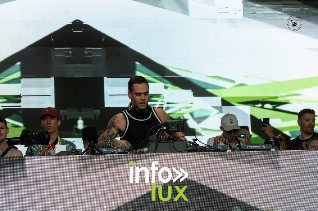 ESKAPE FESTIVAL JOUR 2 - JKLL