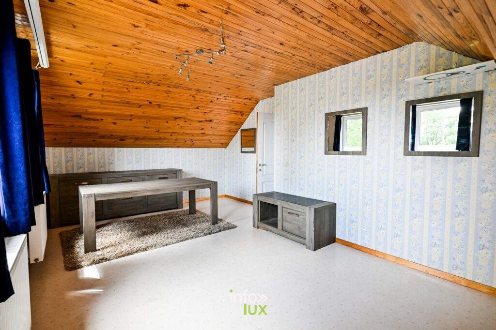 Vue intérieure maison à vendre Marbehan Habay province Luxembourg