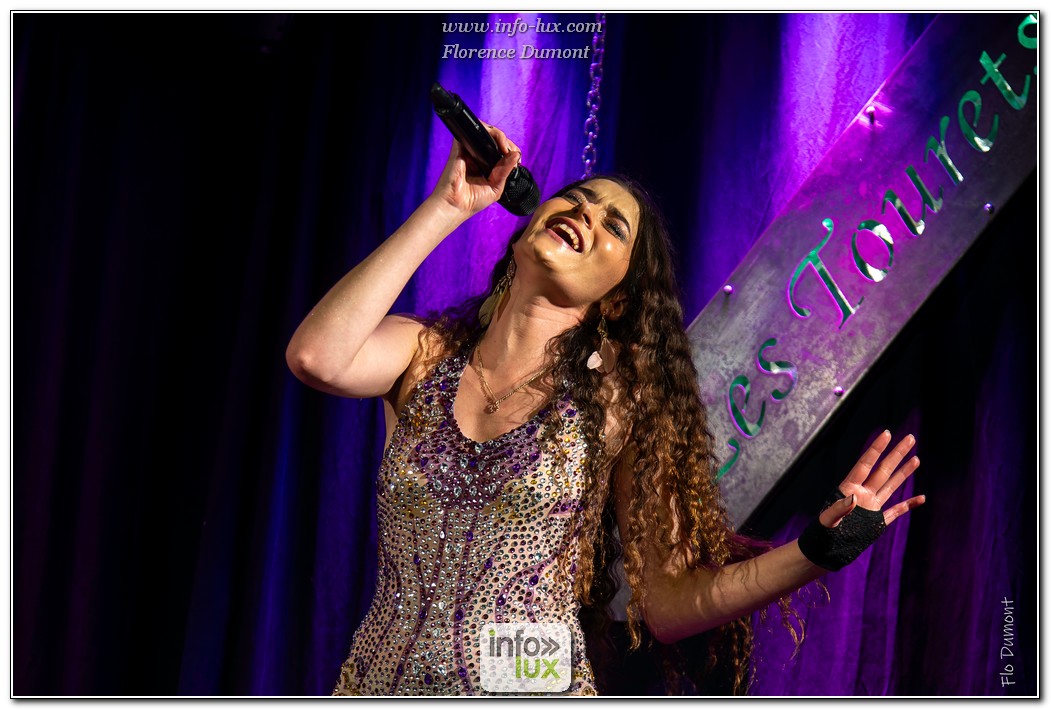 Sainte-Cécile > Les Tourets > Elodie Siby >