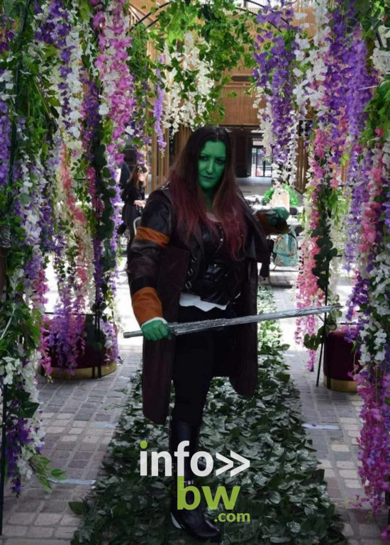 Cosplay > Portrait > Zhora > Renaud