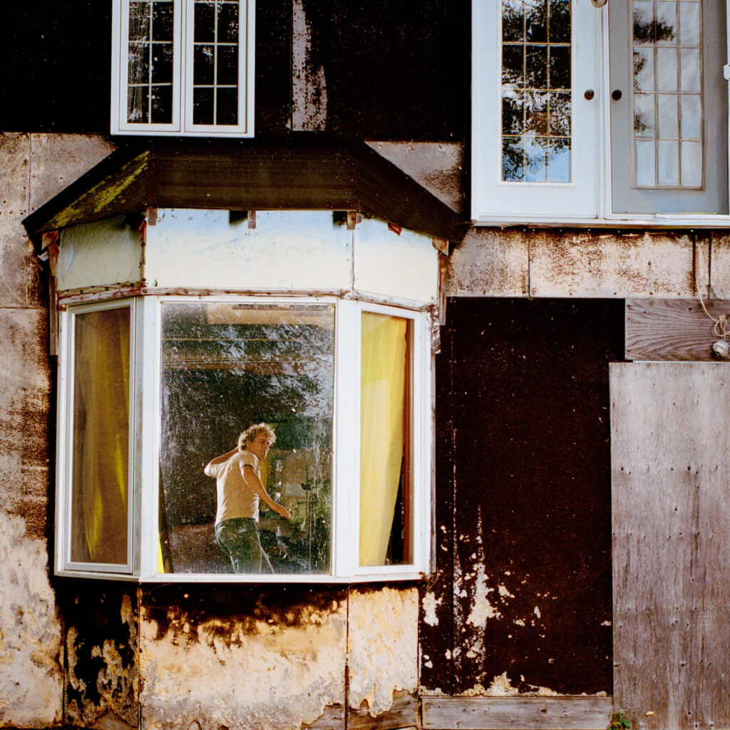 Les Louanges > Nouveau single