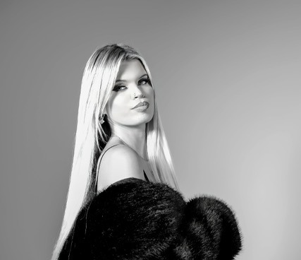 Mons > Miss Région Wallonne > Portrait > Brenda Demory