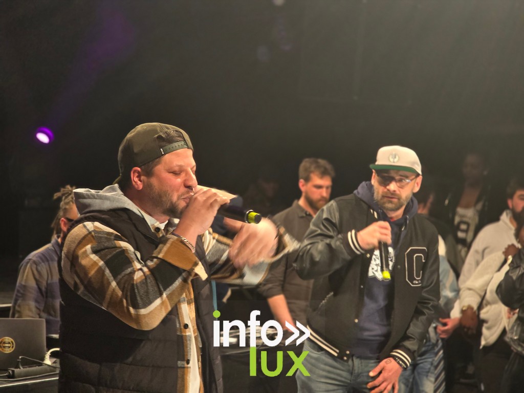 Arlon > L'Entrepôt > UHF