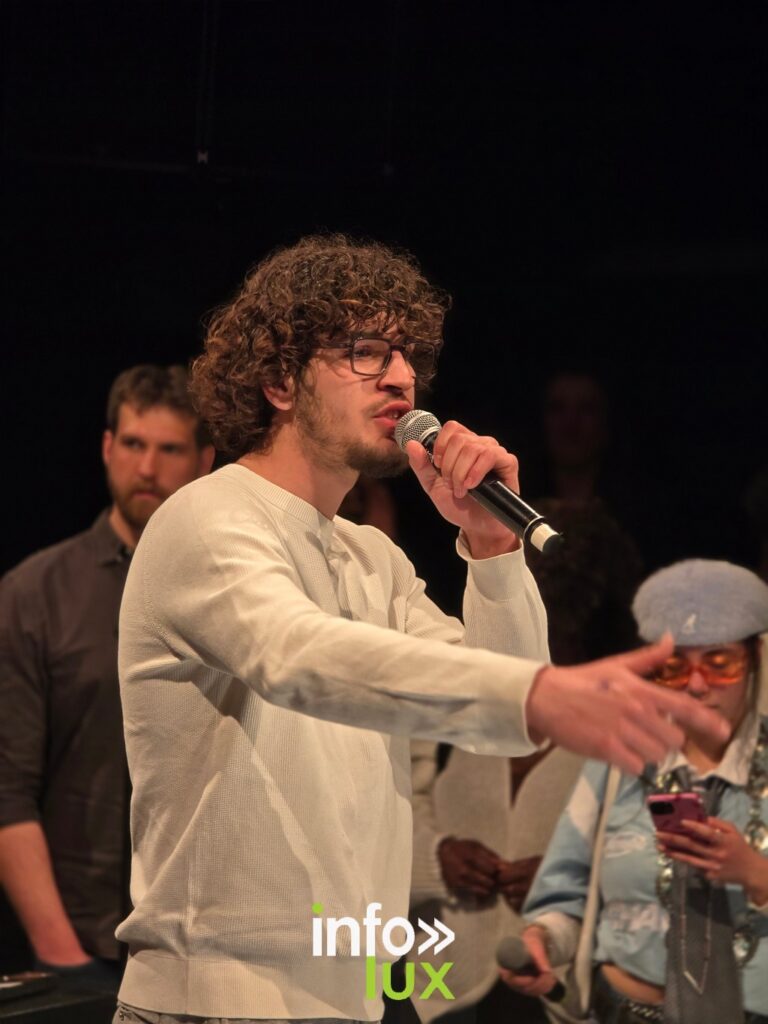 Arlon > L'Entrepôt > UHF