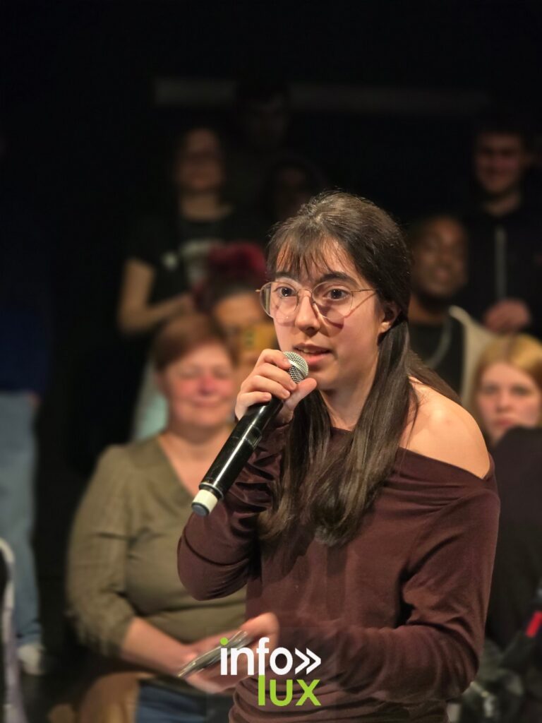 UHF L'ENTREPÔT ARLON - Marcelle Teresa