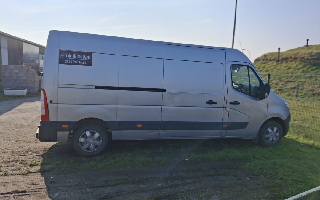 Vide maison à Neufchâteau – Débarras Ardenne & Succession ✆ 0478 97 36 85