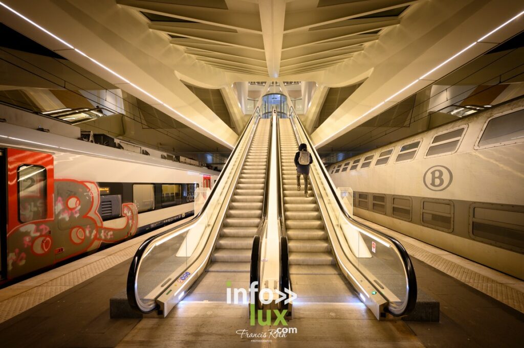 Nivelles > Francis Roth > Photographe