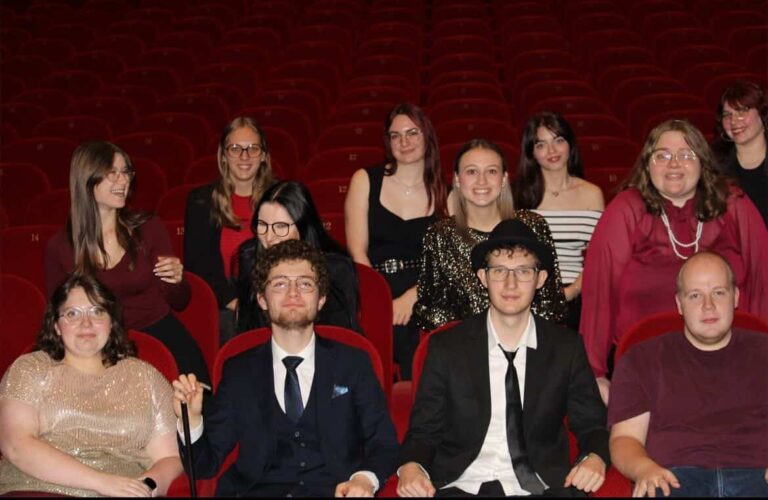 Namur » Le Cabaret Red Velvet propose un spectacle marquant