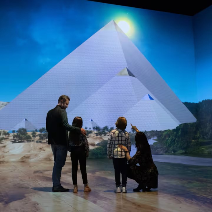 Bruxelles > Exposition immersive Toutânkhamon