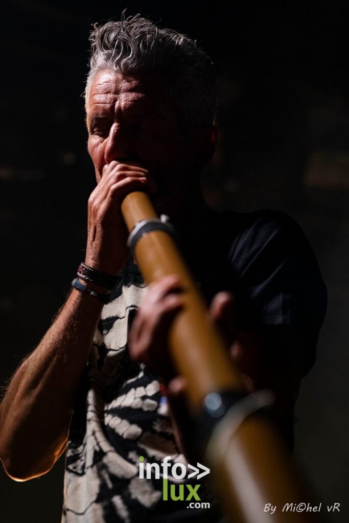 Bruxelles > Concert de The Father, the Son and theHoly Simon > Photos