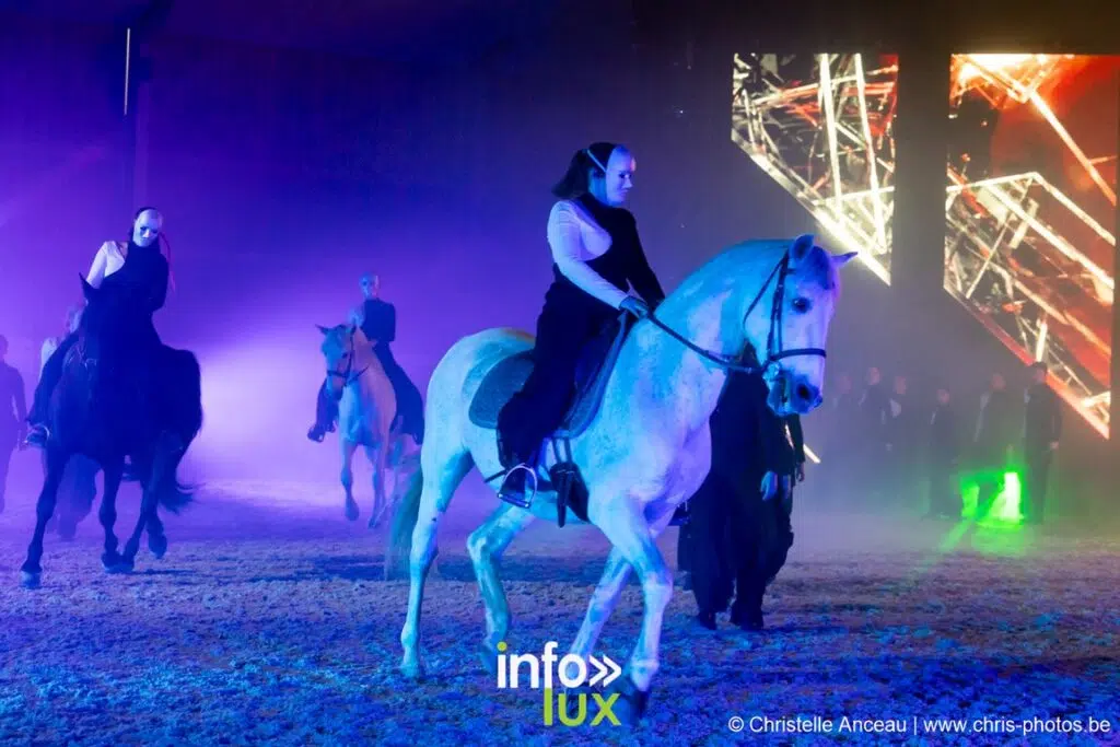 Flémalle > Spectacle > Nova > Photos 