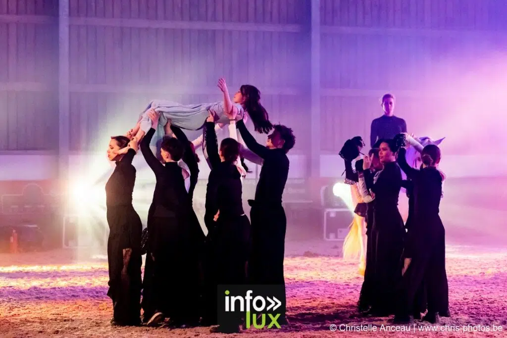 Flémalle > Spectacle > Nova > Photos 