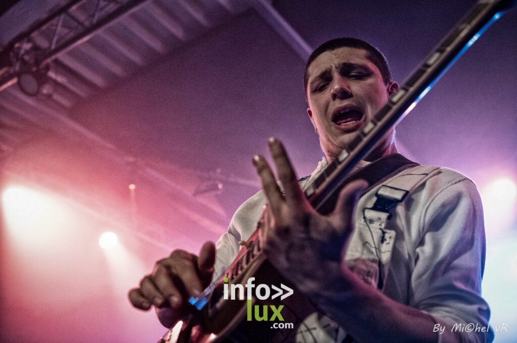 Ittre > ZikZak > Concert > Blue Benders > Photos
