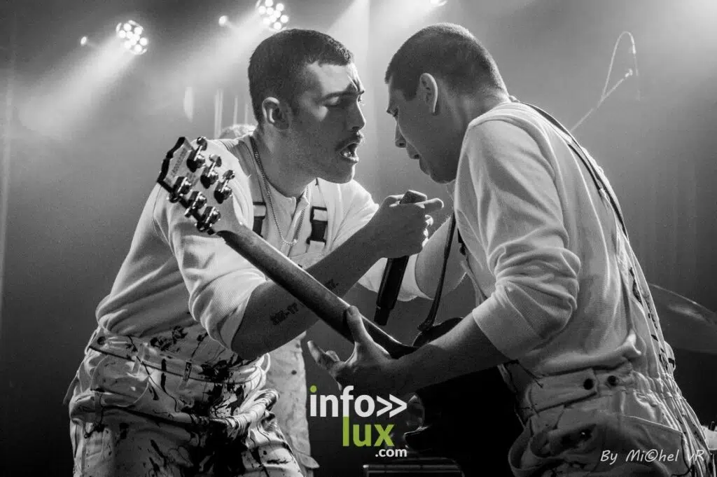 Ittre > ZikZak > Concert > Blue Benders > Photos