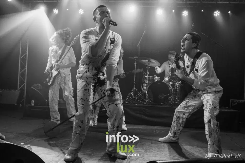 Ittre > ZikZak > Concert > Blue Benders > Photos