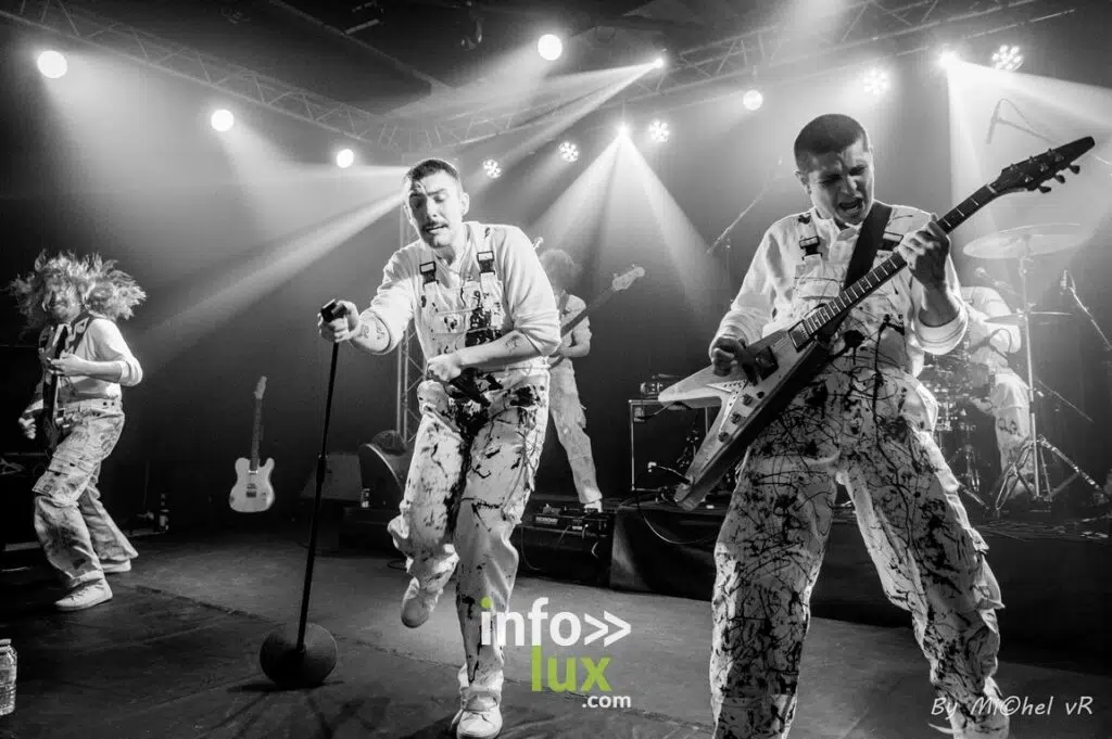 Ittre > ZikZak > Concert > Blue Benders > Photos