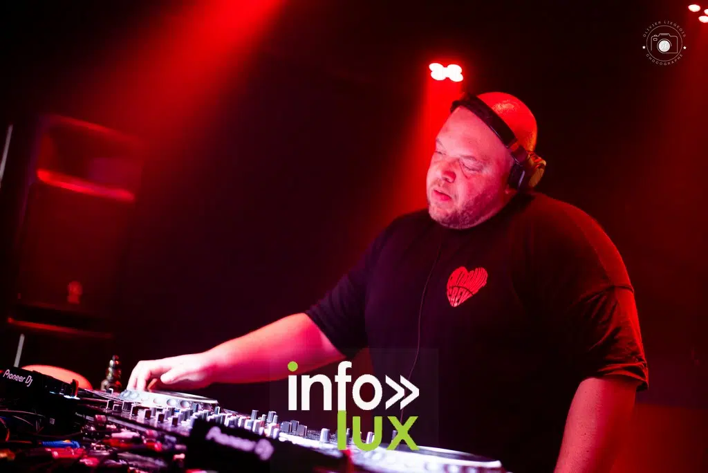 AGENDA CLUBBING - OLIVER KAYNE