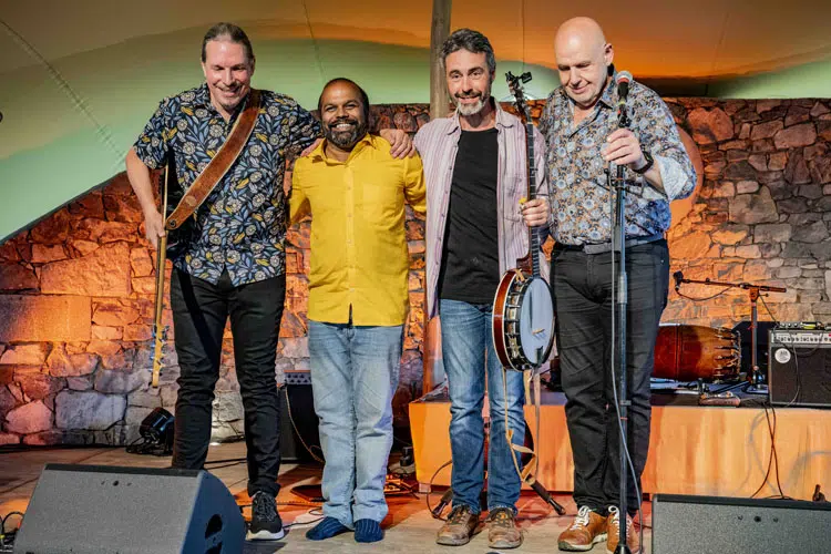 Les Avins-en-Condroz > Festival > Guitares du Monde