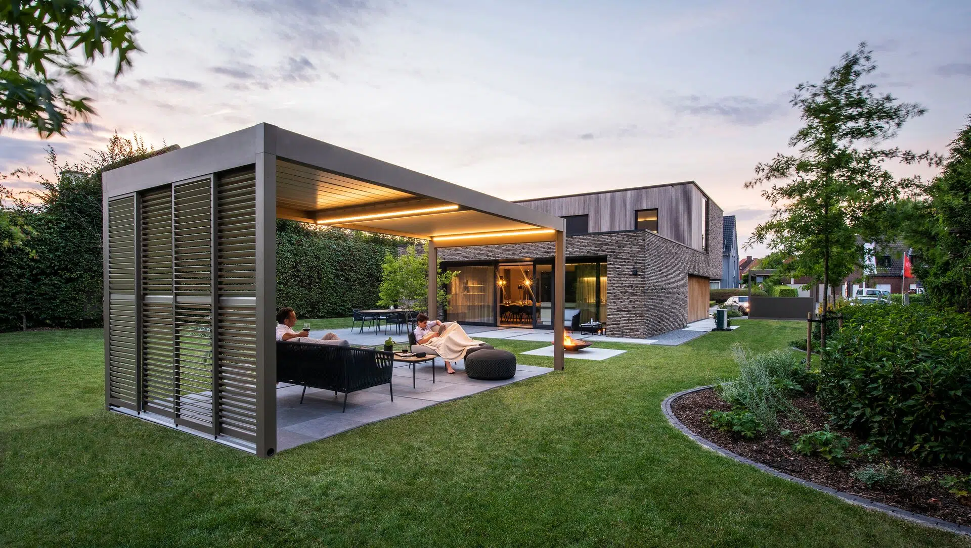 Pergola Algarve Renson grande terrasse 6x6 sans colonne - WB Outdoor Concept Grand-Duche